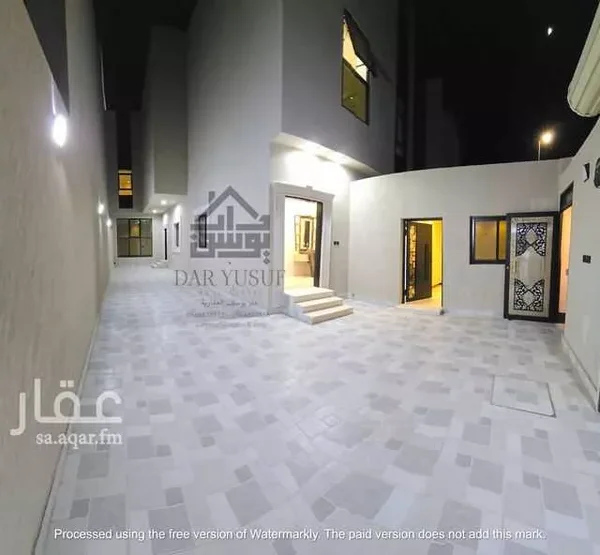 019487782 1756862820613 600x555