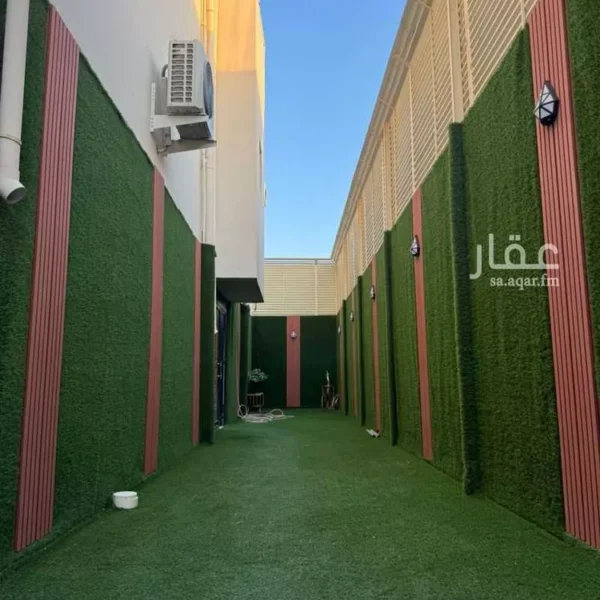 019487783 1760901866399 600x600