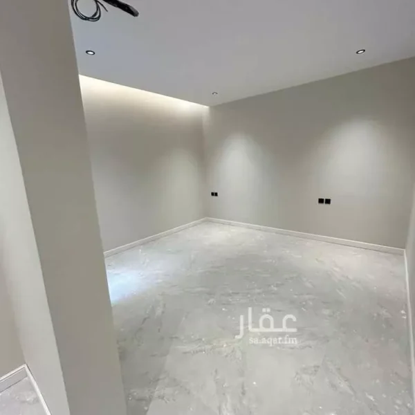 019487784 1759764908601 600x600