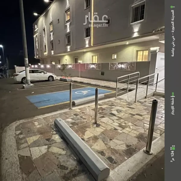 019487784 1763560545573 600x600