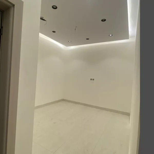 019487784 1765209397790 600x600