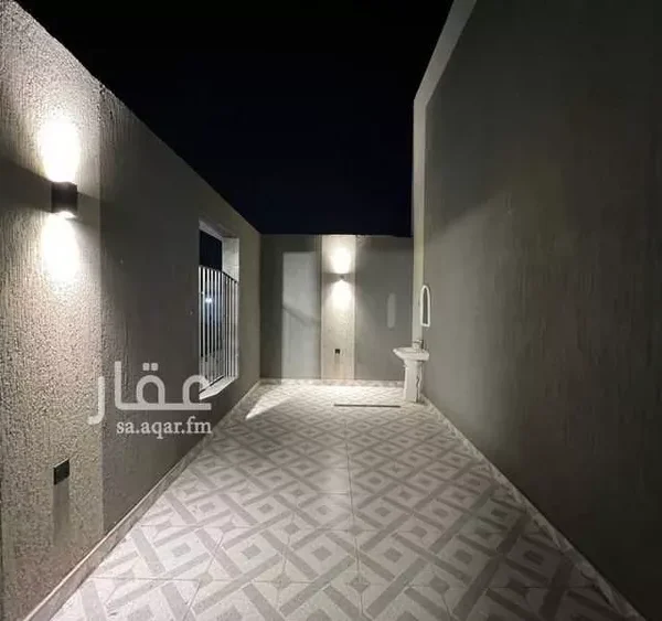 019487785 1762628239881 600x563