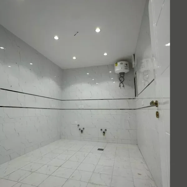 019487785 1763560569572 600x600