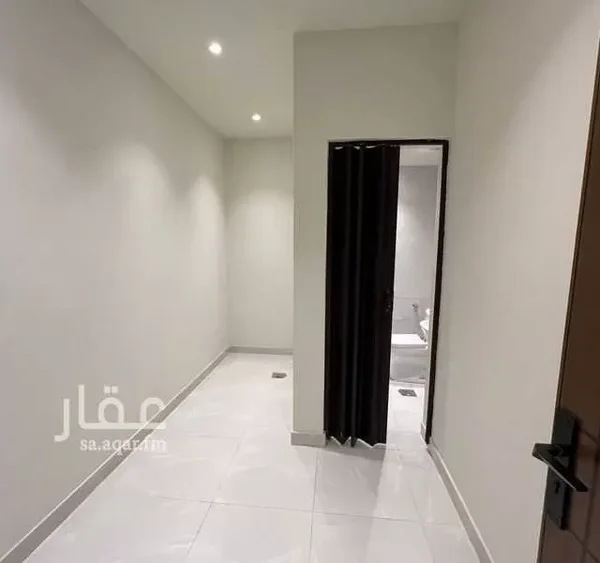 019487786 1762628239874 600x563