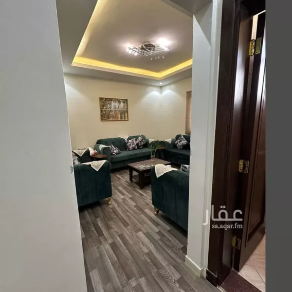 019487786 1770062403707 600x600