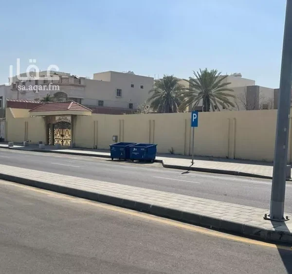 019487789 1763404865244 600x563