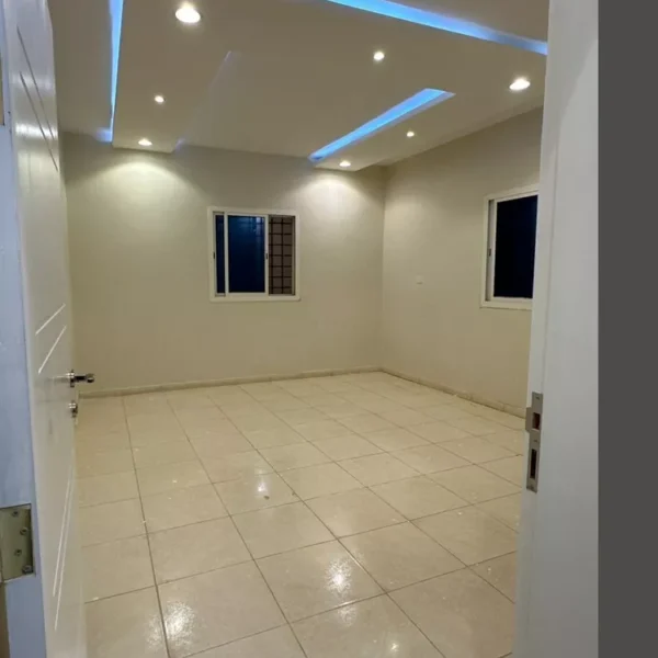 019487789 1764008095157 600x600