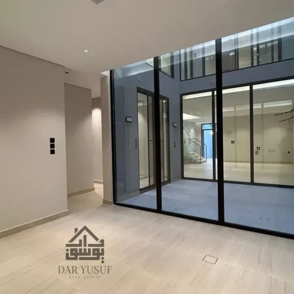 047398450 1766776221607 600x600