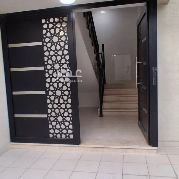 047398450 1771696915446 600x600