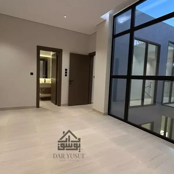 047398457 1766776239198 600x600