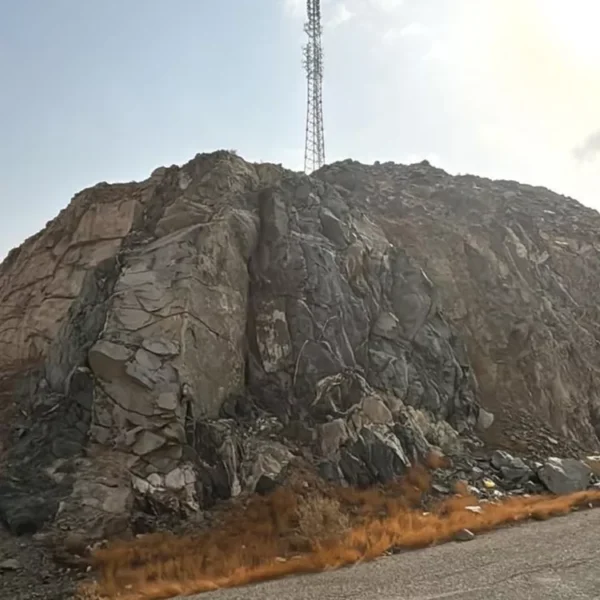 048493267 1767287145626 600x600