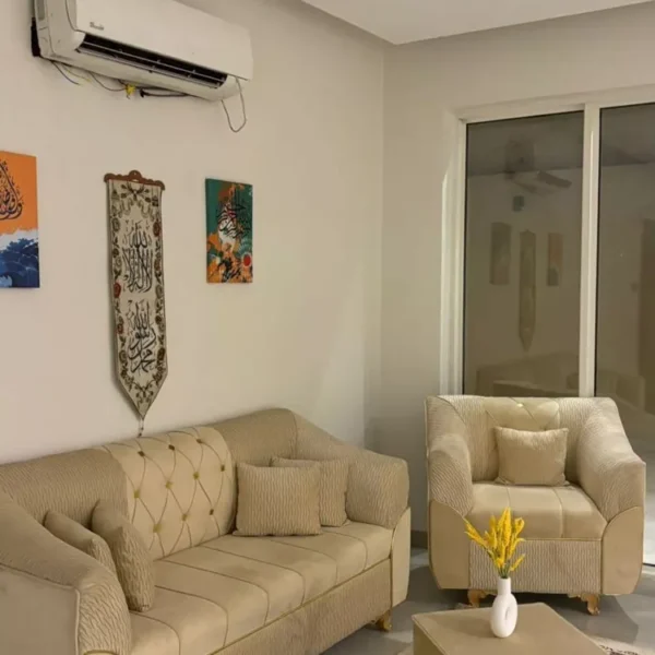 048493267 1773091183477 600x600