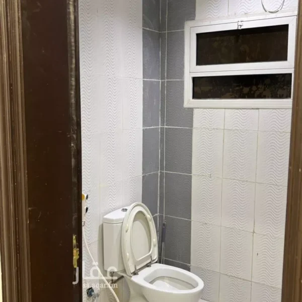 048493268 1769968337867 600x600