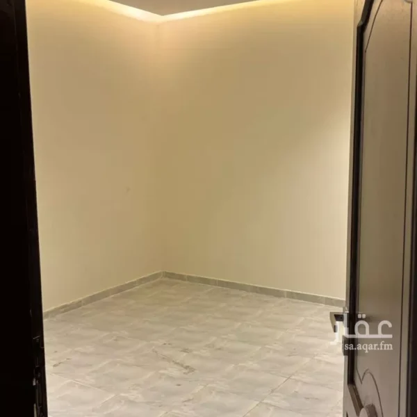 048493269 1769968345374 600x600