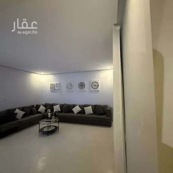 050060393 1766935642306 600x600