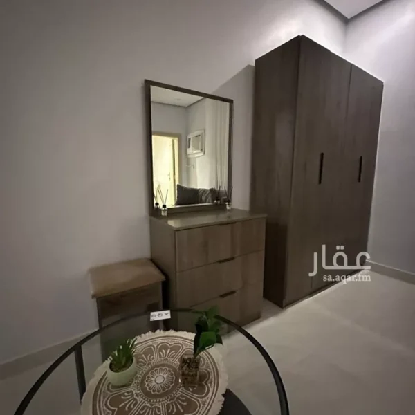 050060395 1766935642021 600x600