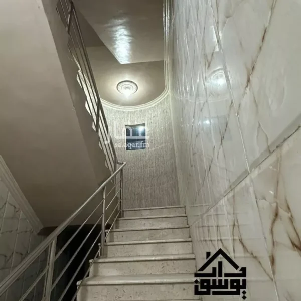 050098720 1771620077025 1 600x600