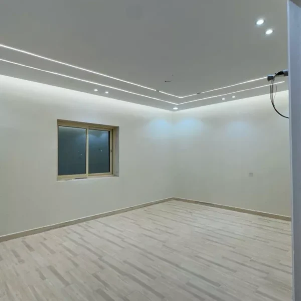 050098722 1771620076986 1 600x600