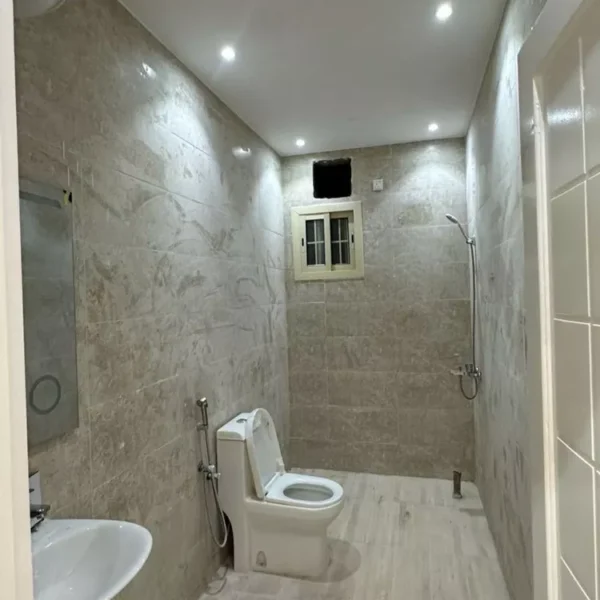 050098725 1771620076995 1 600x600