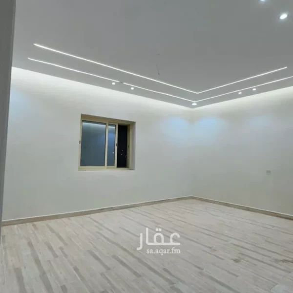 050098727 1771620076974 1 600x600