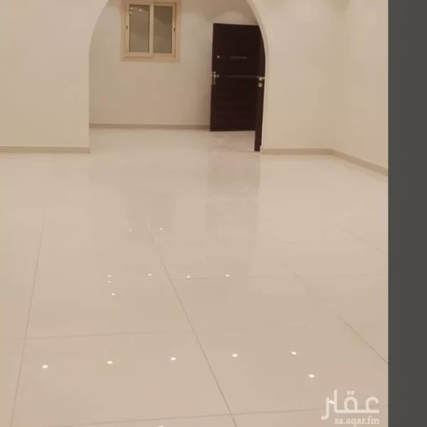 شقة نبلاا 600x600