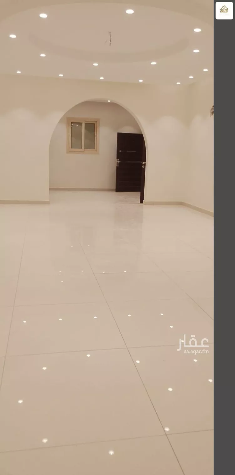 شقة نبلاا