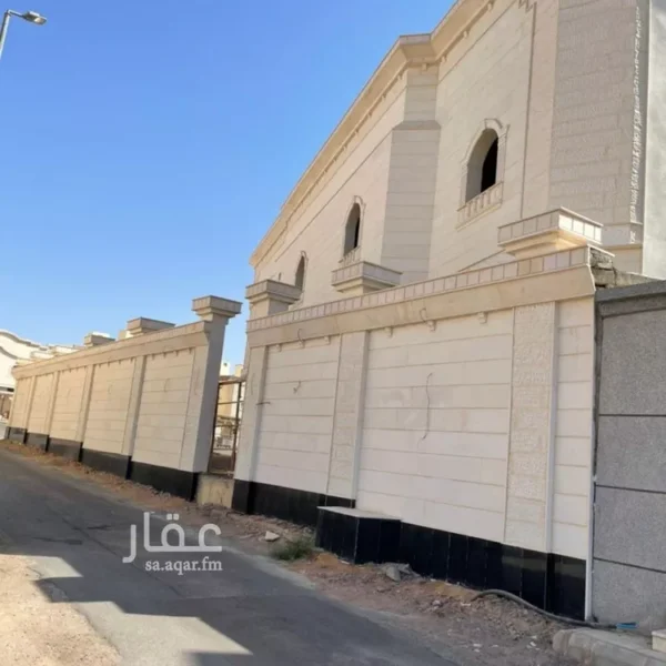 فييلا الدفاع 600x600
