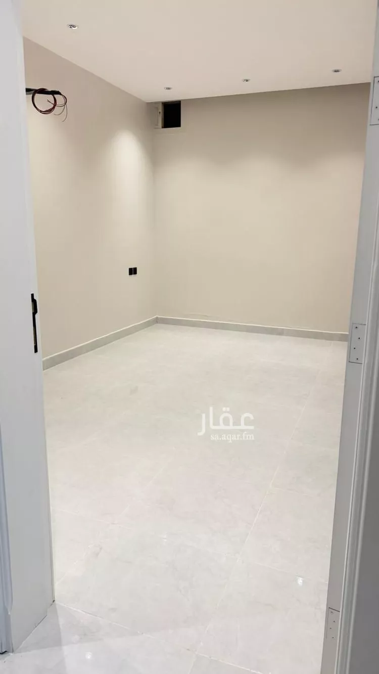 شقة طيبة