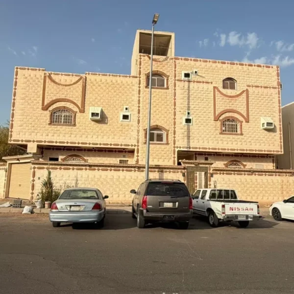 شقة جماء 600x600